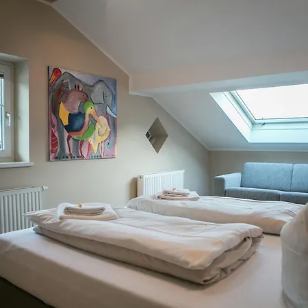 Schonfeld Ii Apartman